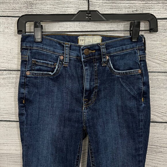 Free People Distressed Denim Jeans, Size 24 - Picture 4 of 6